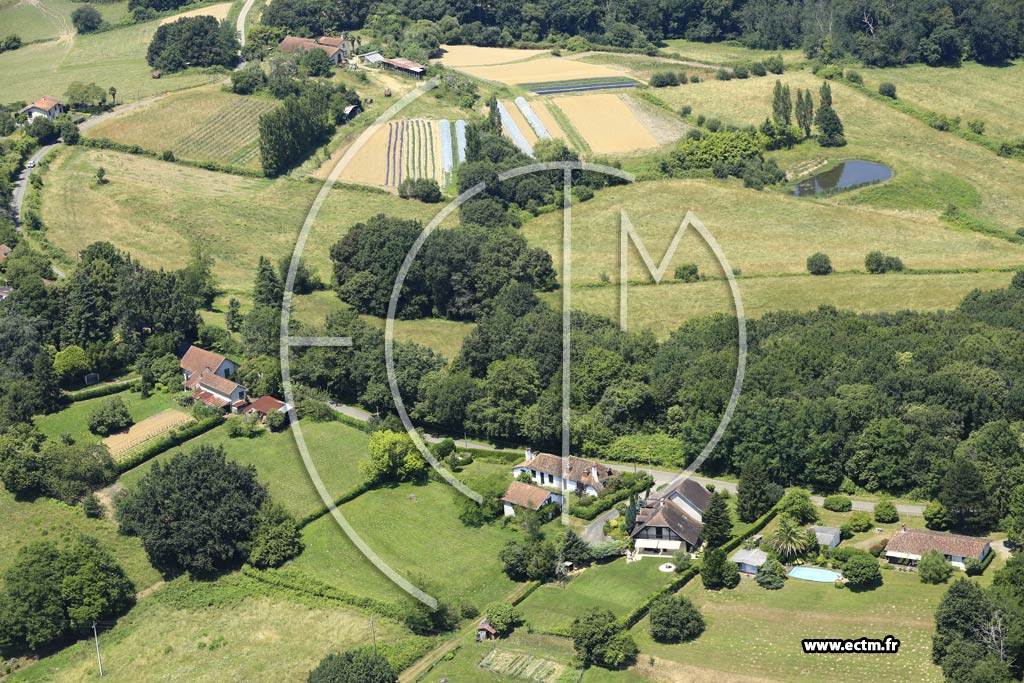Photo arienne de Salies-de-Barn (Laffitte)