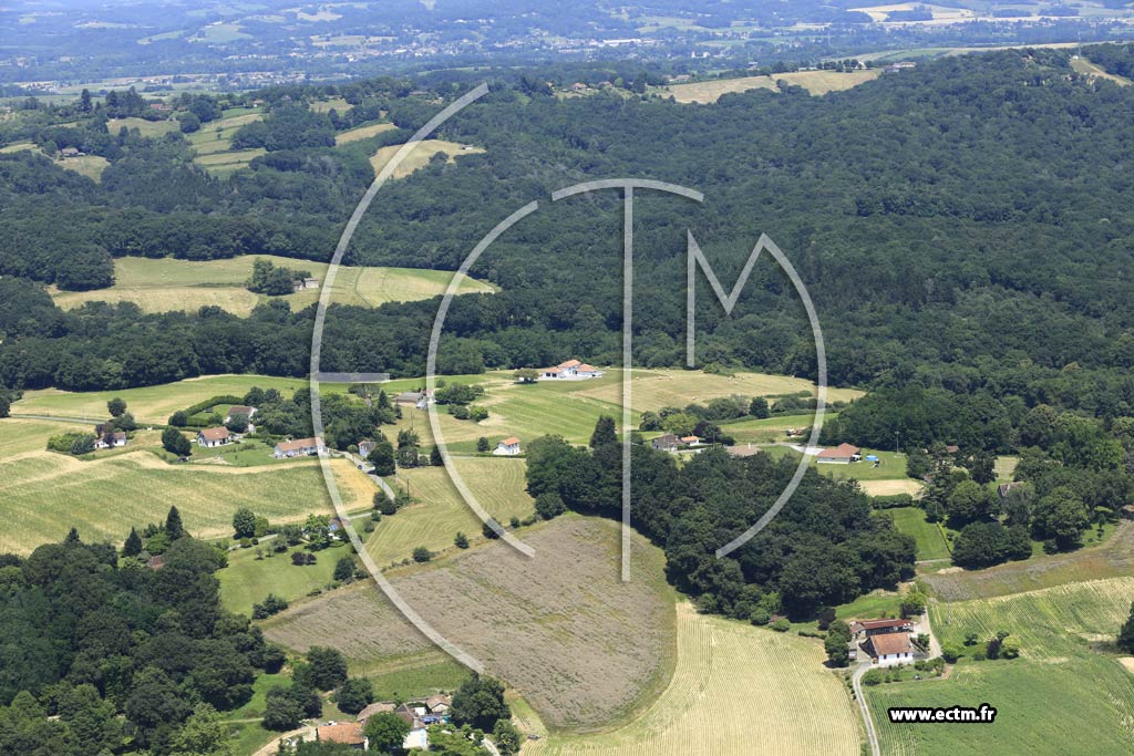 Photo arienne de Salies-de-Barn (Lestanquet)