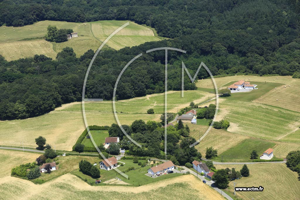 Photo arienne de Salies-de-Barn (Lestanquet)