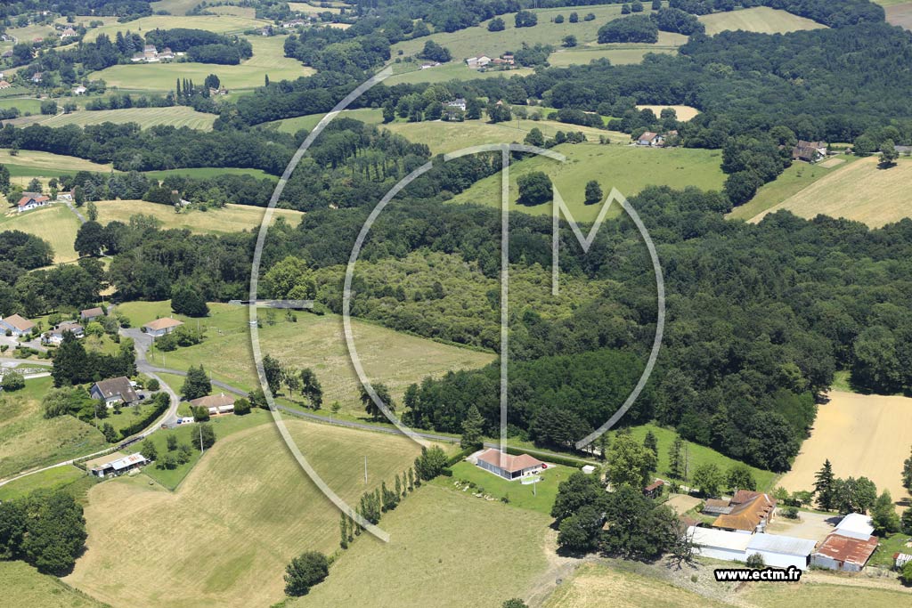 Photo arienne de Salies-de-Barn (Salles)