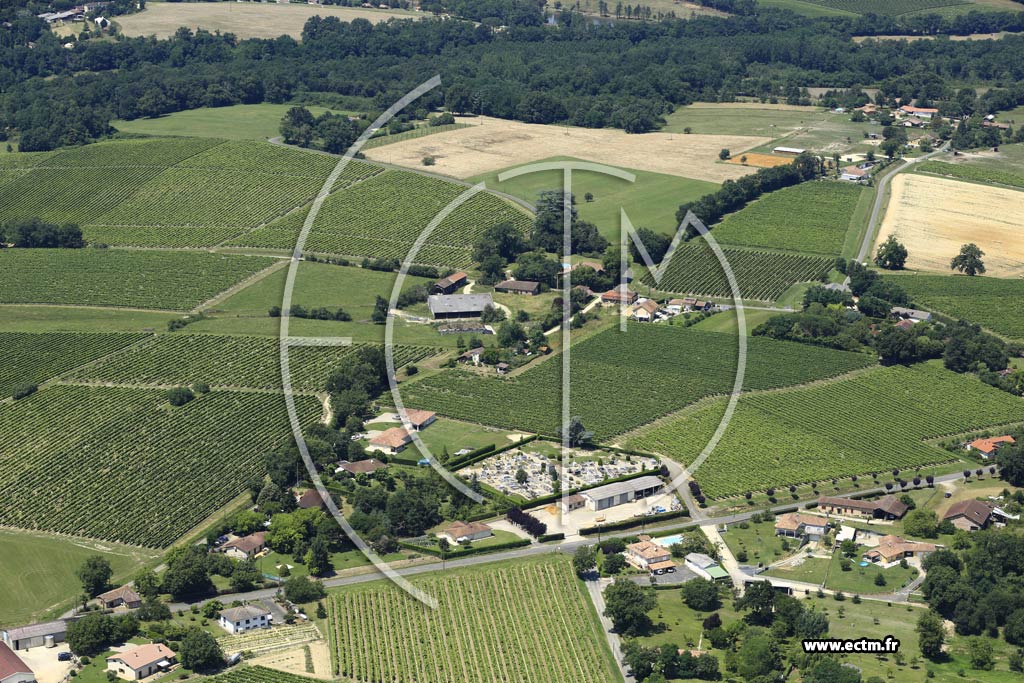 Photo arienne de Bretagne-d'Armagnac (Laroue)