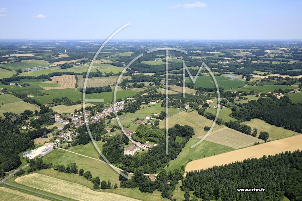 Photo arienne de Campagne-d'Armagnac