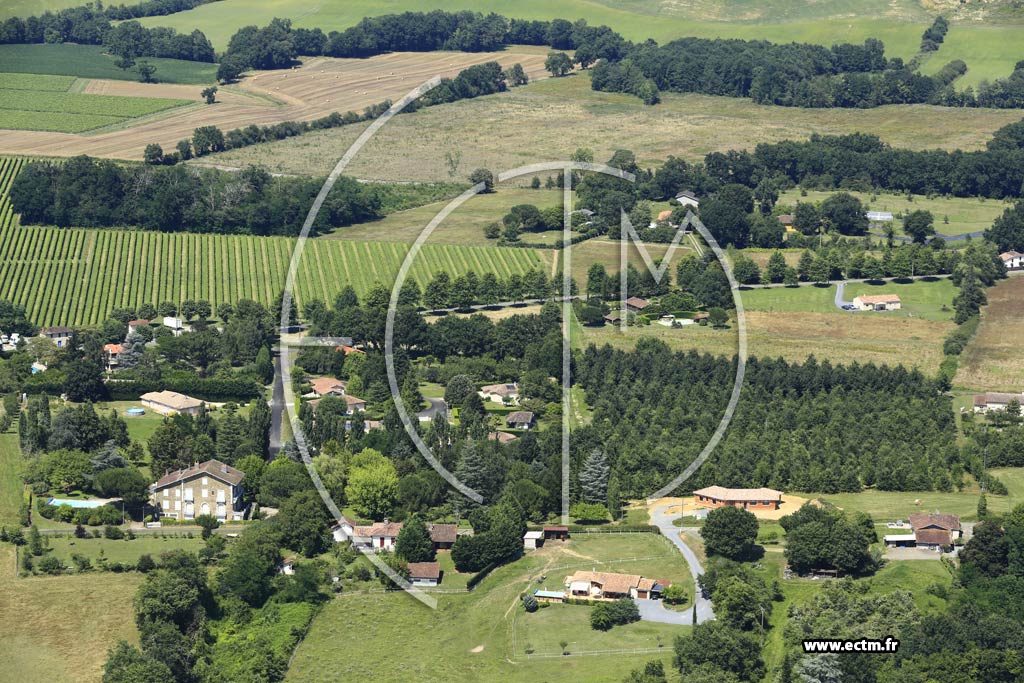 Photo arienne de Campagne-d'Armagnac (Sarthou)