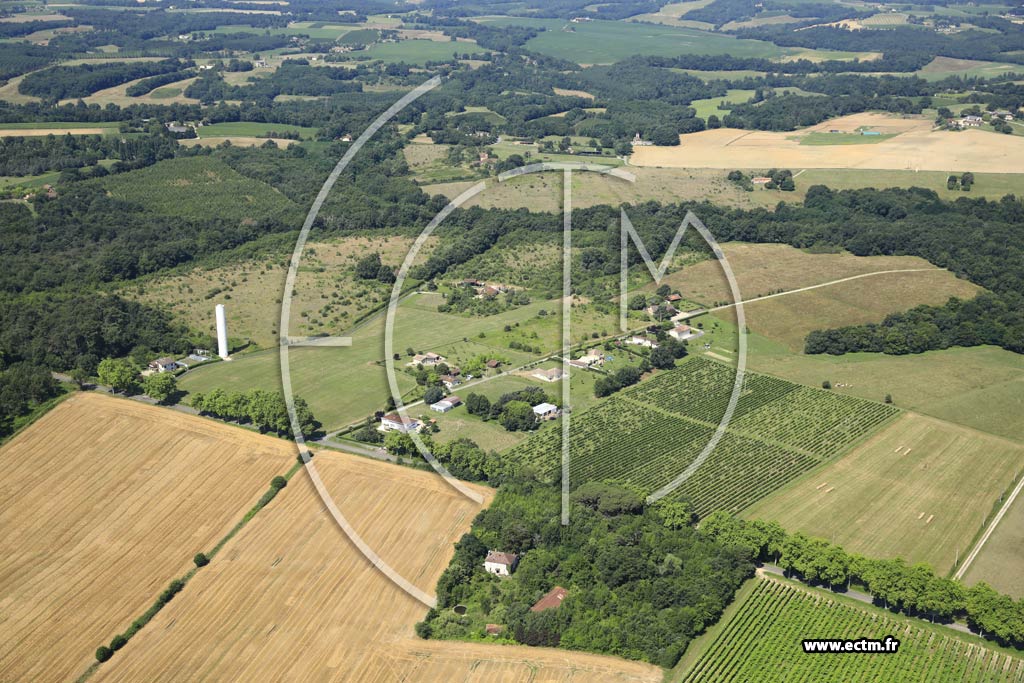 Photo arienne de Castelnau-d'Auzan-Labarrre (Caussoges)