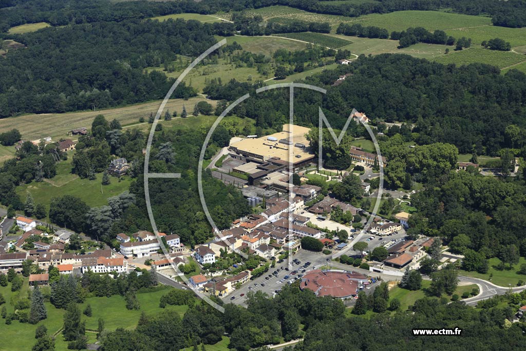 Photo arienne de Cazaubon (Barbotan les Thermes)