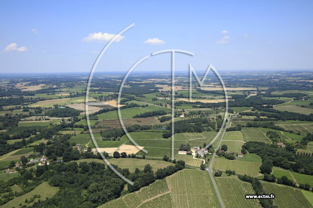 Photo arienne de Cazeneuve (Cacheyron)