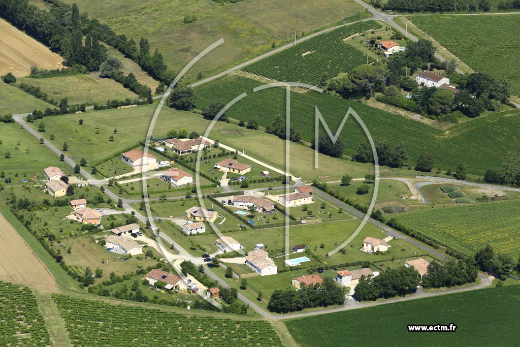 Photo arienne de Larroque-sur-l'Osse
