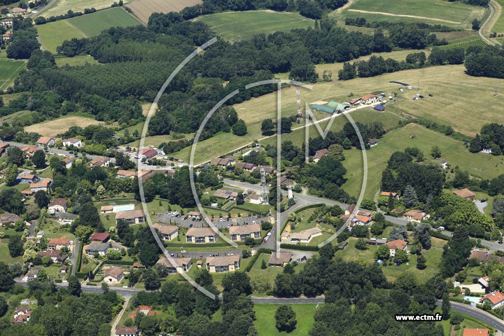 Photo arienne de Nogaro