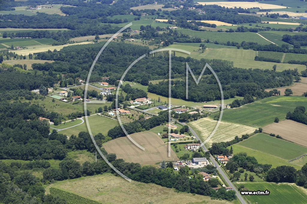 Photo arienne de Nogaro (Lapujolle)