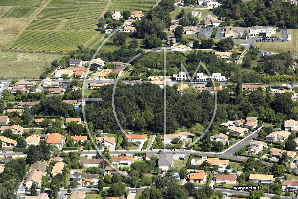 Photo arienne de Blanquefort (Chteau Breillan)