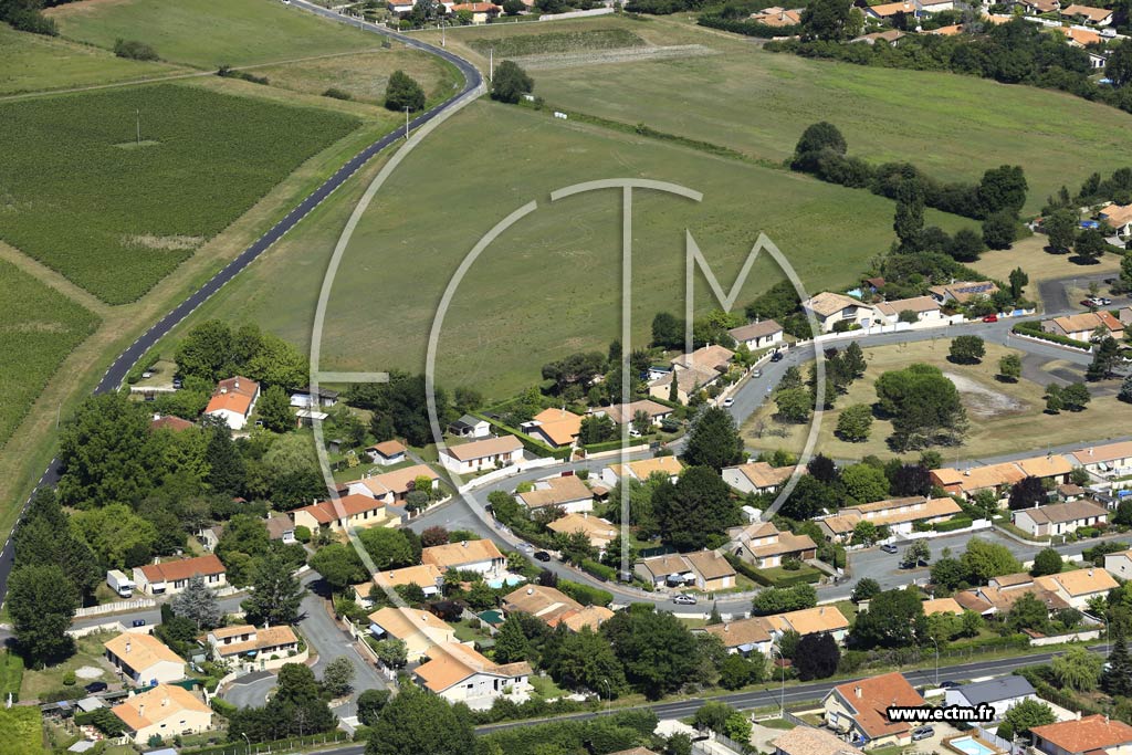 Photo arienne de Blanquefort (le Hameau de Terrefort)