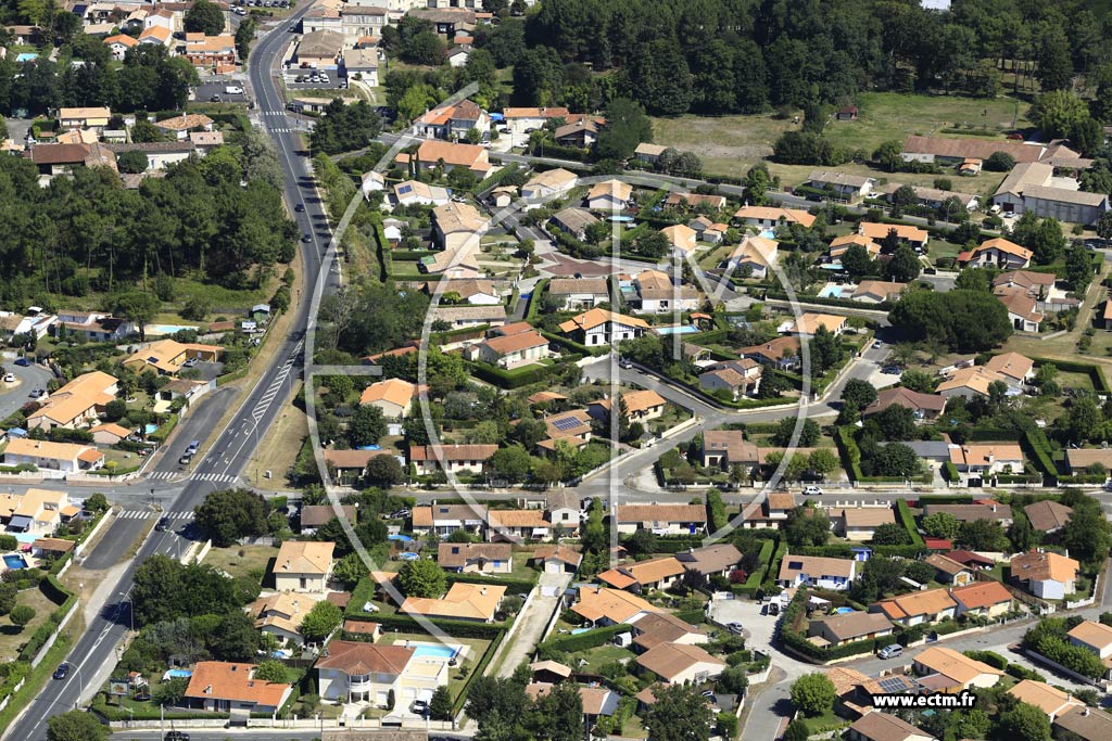 Photo arienne de Blanquefort (le Hameau de Terrefort)