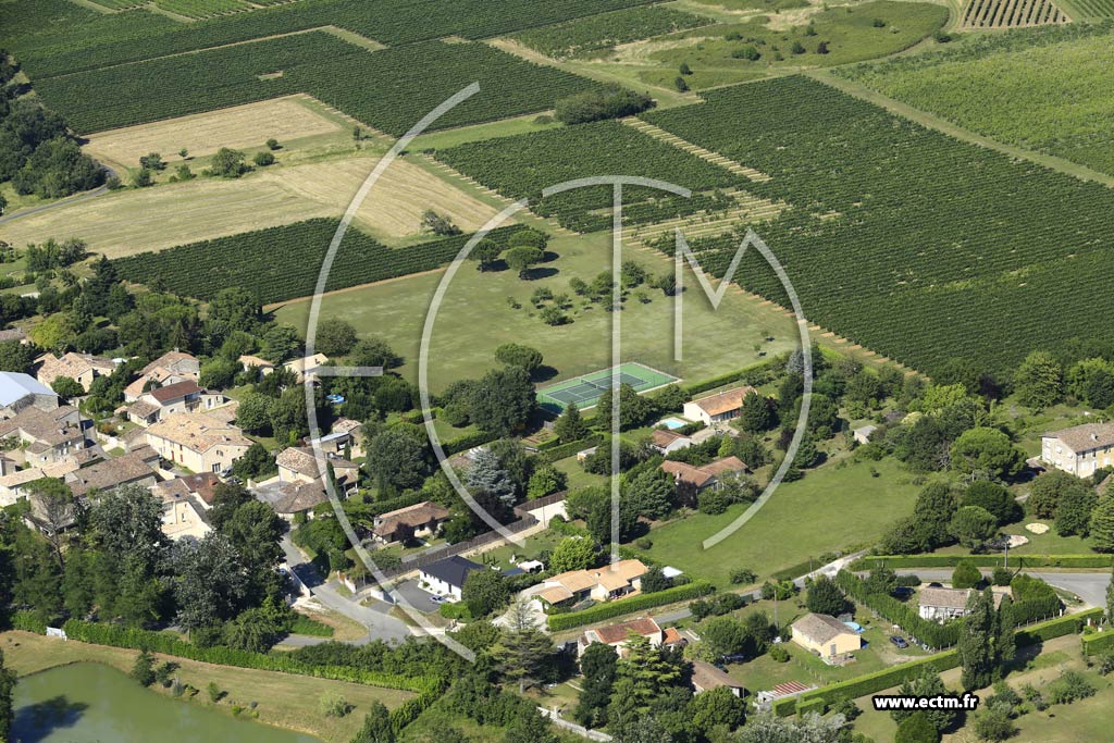 Photo arienne de Lugaignac (la Hage)