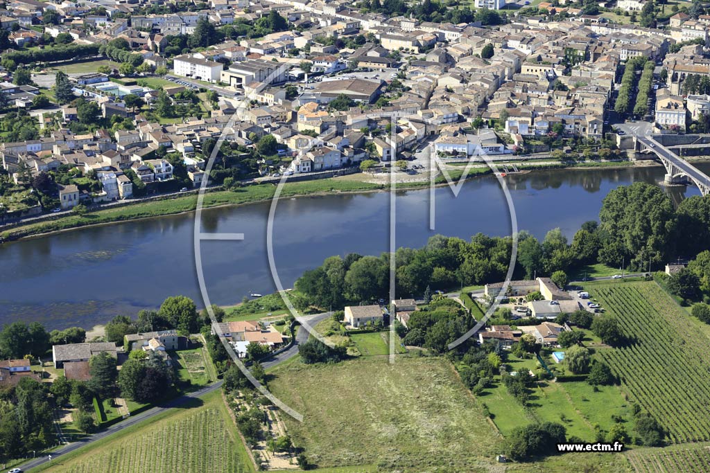 Photo arienne de Mouliets-et-Villemartin (la Plaine)