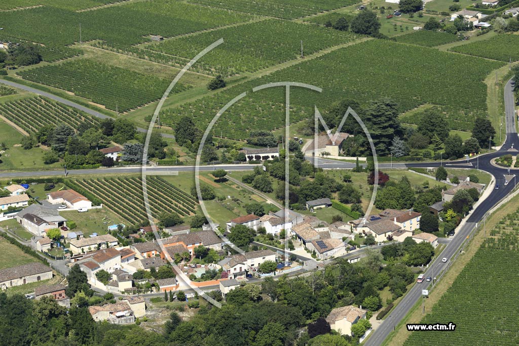 Photo arienne de Saint-Vincent-de-Pertignas (Villesque)
