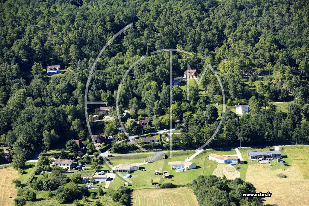 Photo arienne de Le Fleix (la Terre de Faucher)