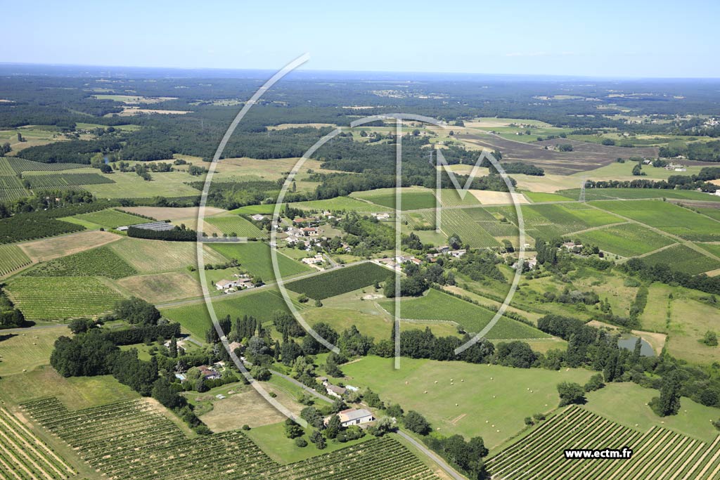 Photo arienne de Montazeau (Fayette)
