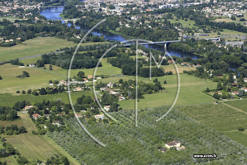 Photo arienne de Port-Sainte-Foy-et-Ponchapt (le Nid du Geai)