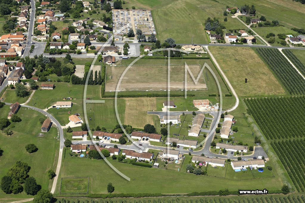 Photo arienne de Saint-Pierre-d'Eyraud
