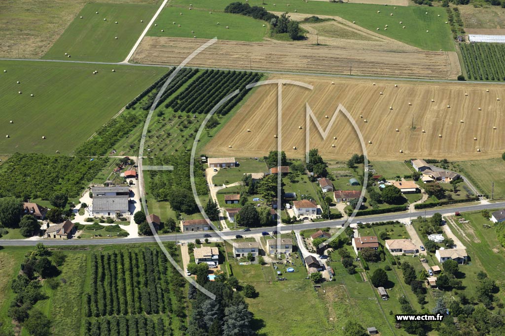Photo arienne de Saint-Pierre-d'Eyraud (les Barraux)