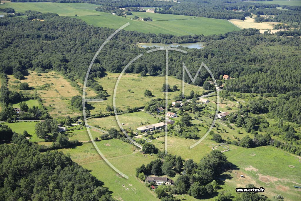 Photo arienne de Saint-Remy (la Tuillre)