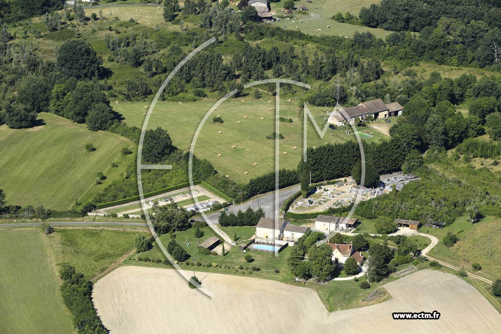 Photo arienne de Saint-Remy (le Vieux Bourg)