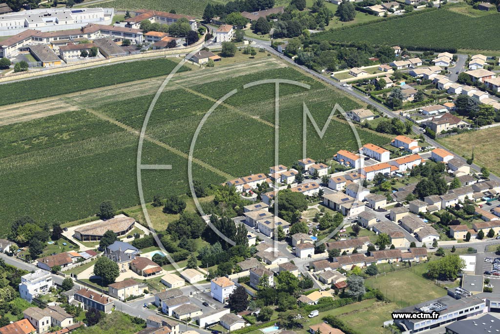 Photo arienne de Cadillac (les Baries)