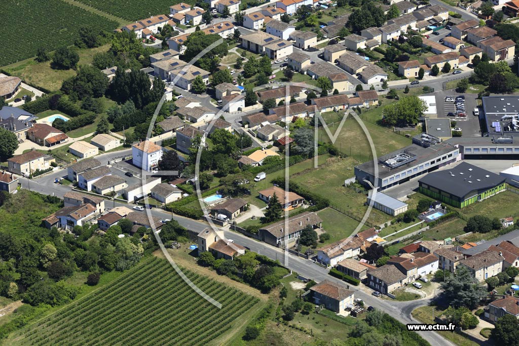 Photo arienne de Loupiac (le Gascon)