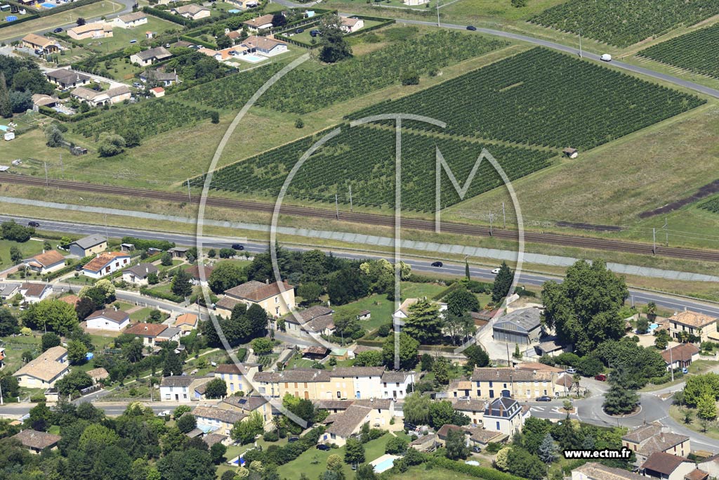 Photo arienne de Saint-Macaire