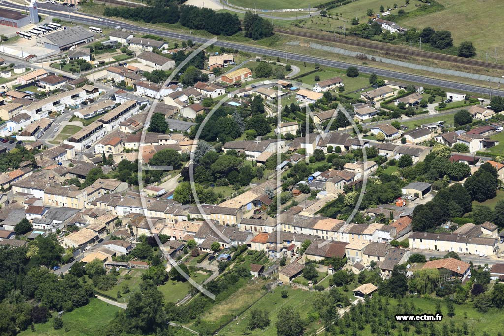 Photo arienne de Saint-Macaire