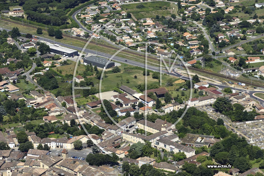 Photo arienne de Saint-Macaire