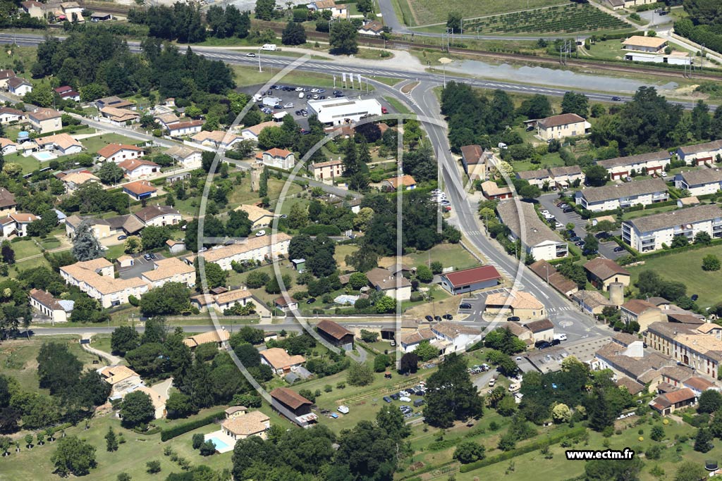 Photo arienne de Saint-Macaire