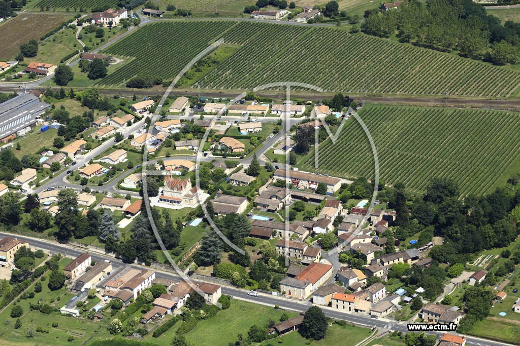 Photo arienne de Saint-Pierre-d'Aurillac