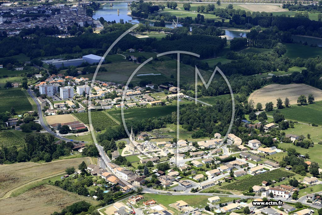 Photo arienne de Saint-Pierre-de-Mons