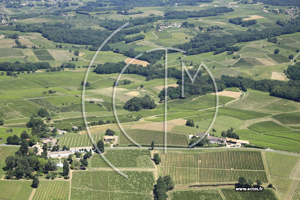 Photo arienne de Sainte-Croix-du-Mont (la Grave)