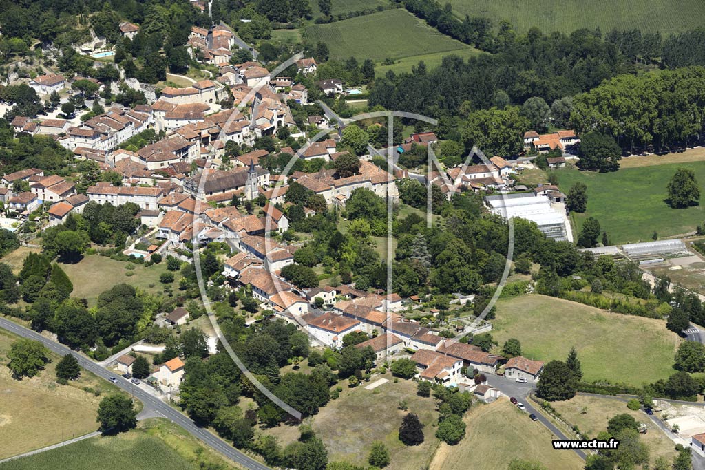 Photo arienne de Aubeterre-sur-Dronne