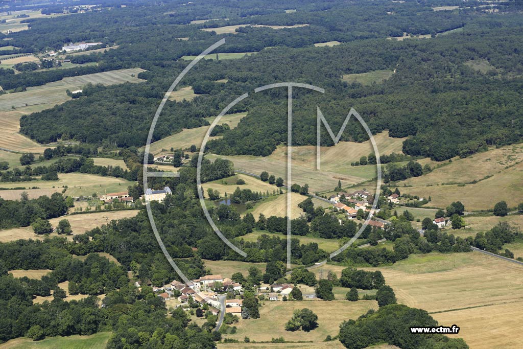 Photo arienne de La Jemaye-Ponteyraud (le Maine)