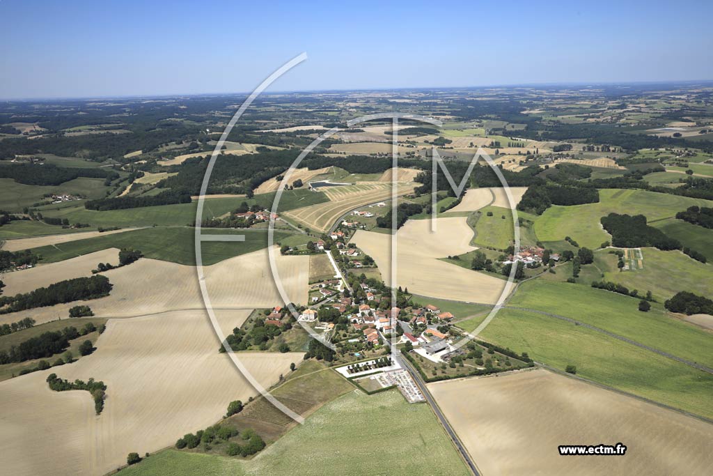 Photo arienne de Montignac-le-Coq