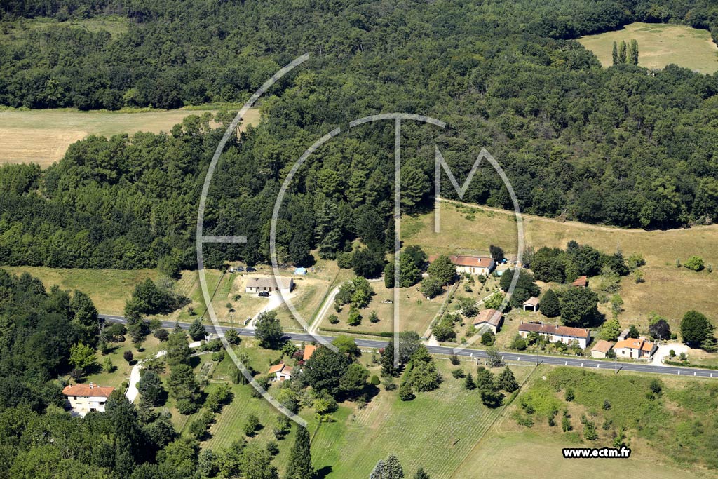 Photo arienne de Saint-Aulaye-Puymangou (Chez Marjoux)