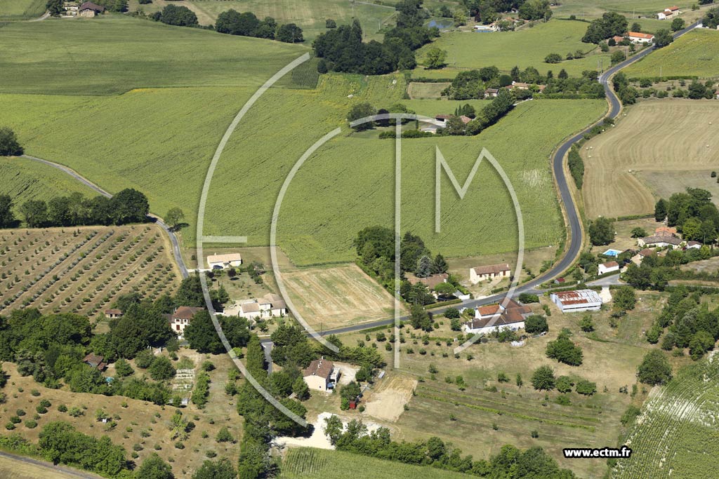 Photo arienne de Saint-Martin-de-Ribrac (Chez Drainaut)