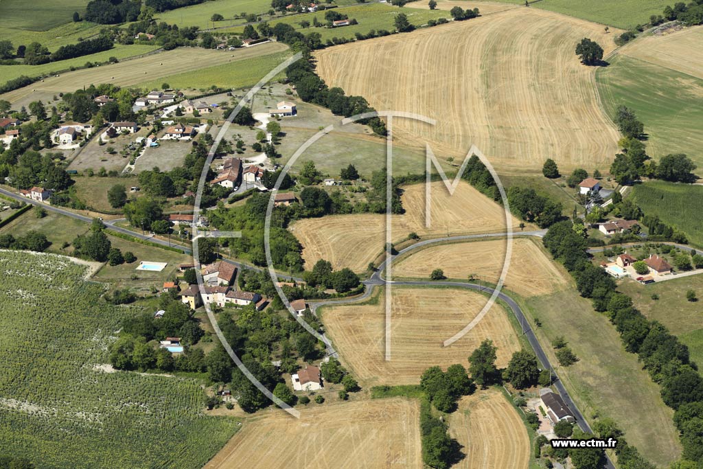 Photo arienne de Saint-Martin-de-Ribrac (les Grandes Vignes)