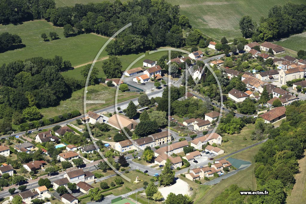Photo arienne de Saint-Mard-de-Drne