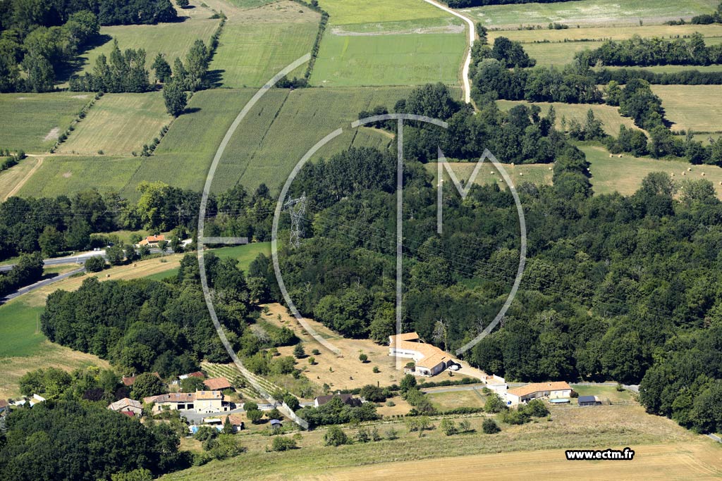 Photo arienne de Saint-Mard-de-Drne (les Bigoussies)