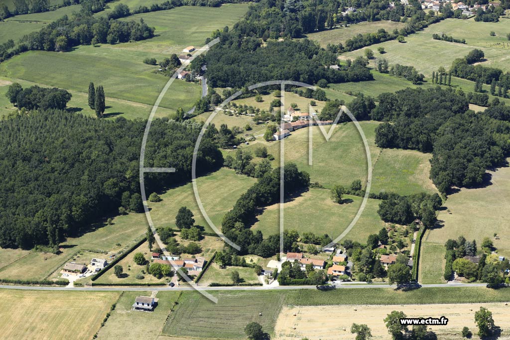 Photo arienne de Saint-Paul-Lizonne (les Cailloux)