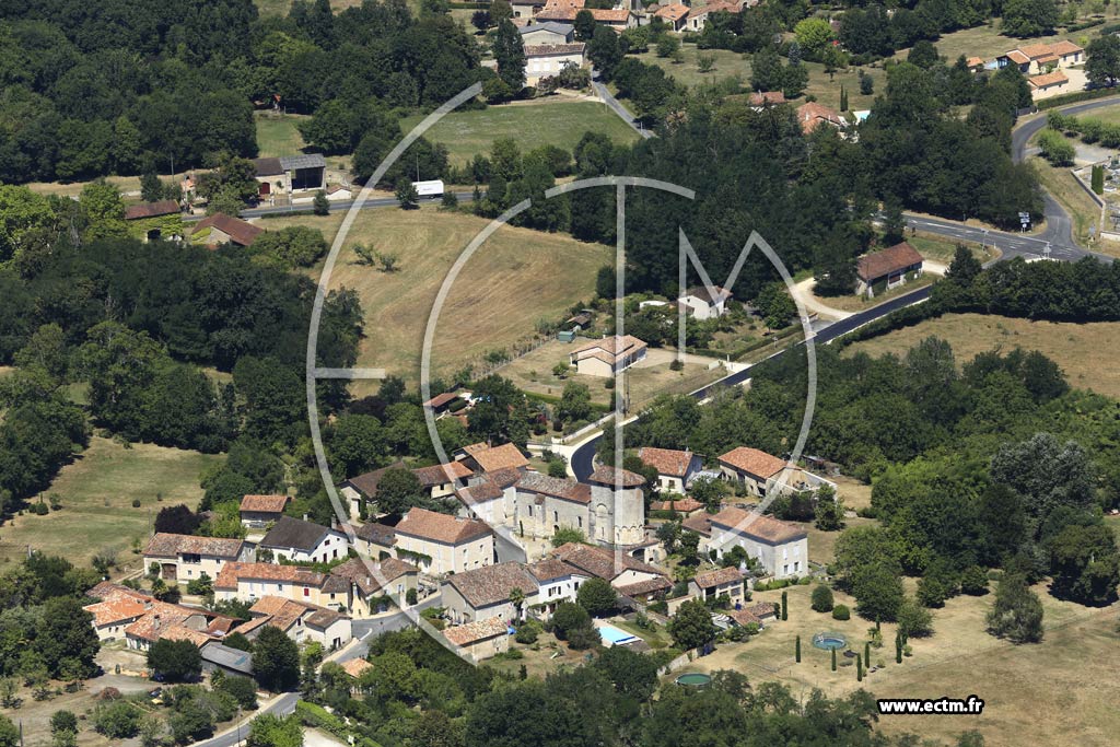 Photo arienne de Saint-Privat-en-Prigord (Festalemps)