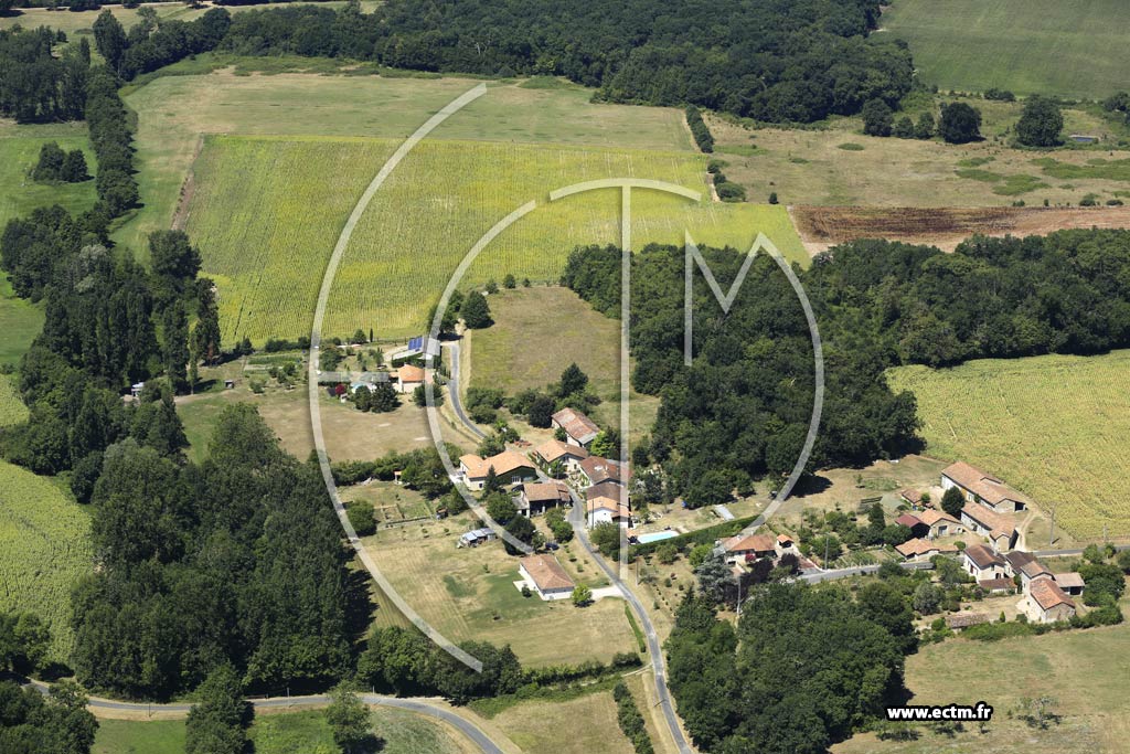 Photo arienne de Saint-Privat-en-Prigord (la Grande Cussonnie)