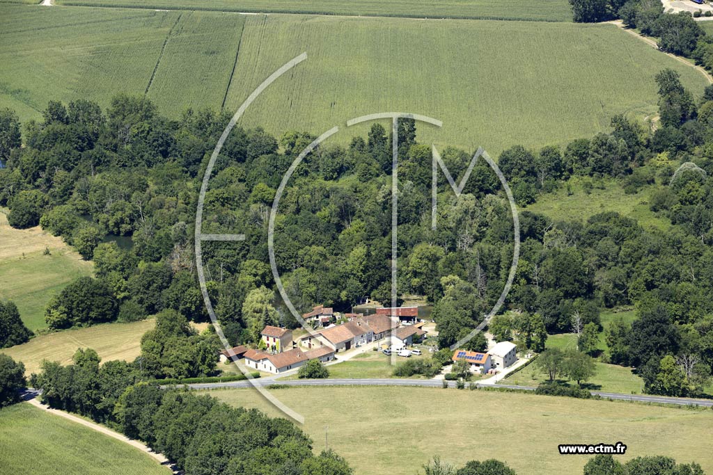 Photo arienne de Saint-Privat-en-Prigord (Mirand)