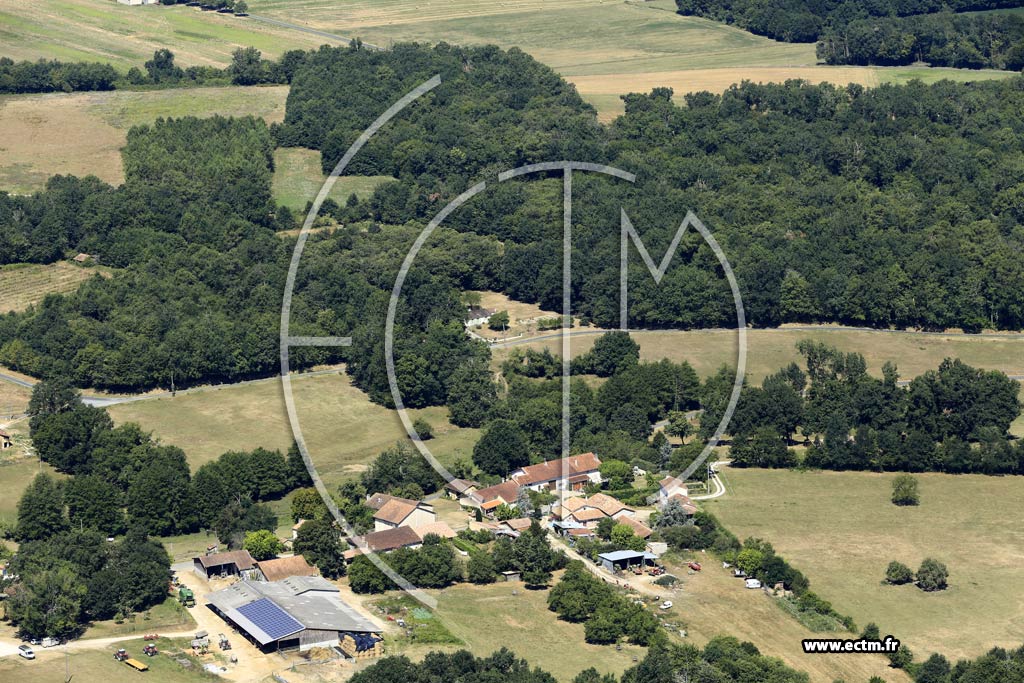 Photo arienne de Saint-Vincent-Jalmoutiers (le Grand Moucaud)