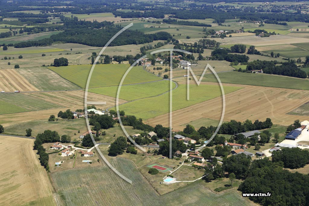 Photo arienne de Vanxains (Champagnac)