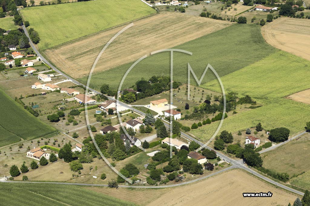 Photo arienne de Verteillac (Chez Lado)